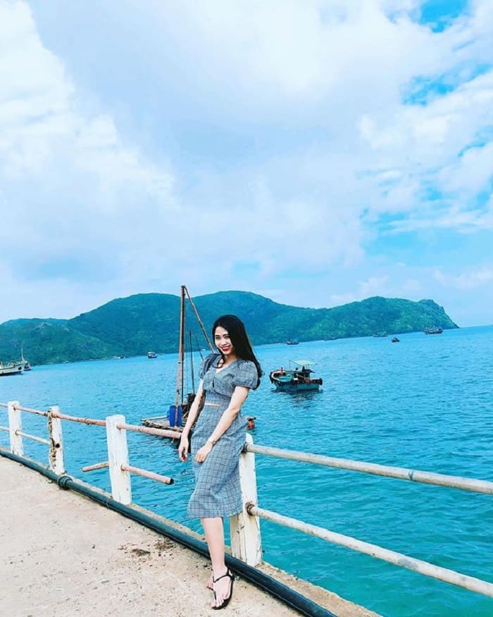 top-10-dia-diem-check-in-song-ao-dep-nhat-o-con-dao3